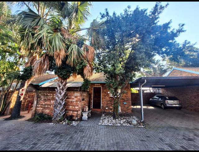 1 BEDROOM TOWNHOUSE FOR SALE IN THE ORCHARDS